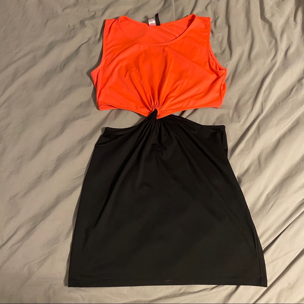 Open side dress